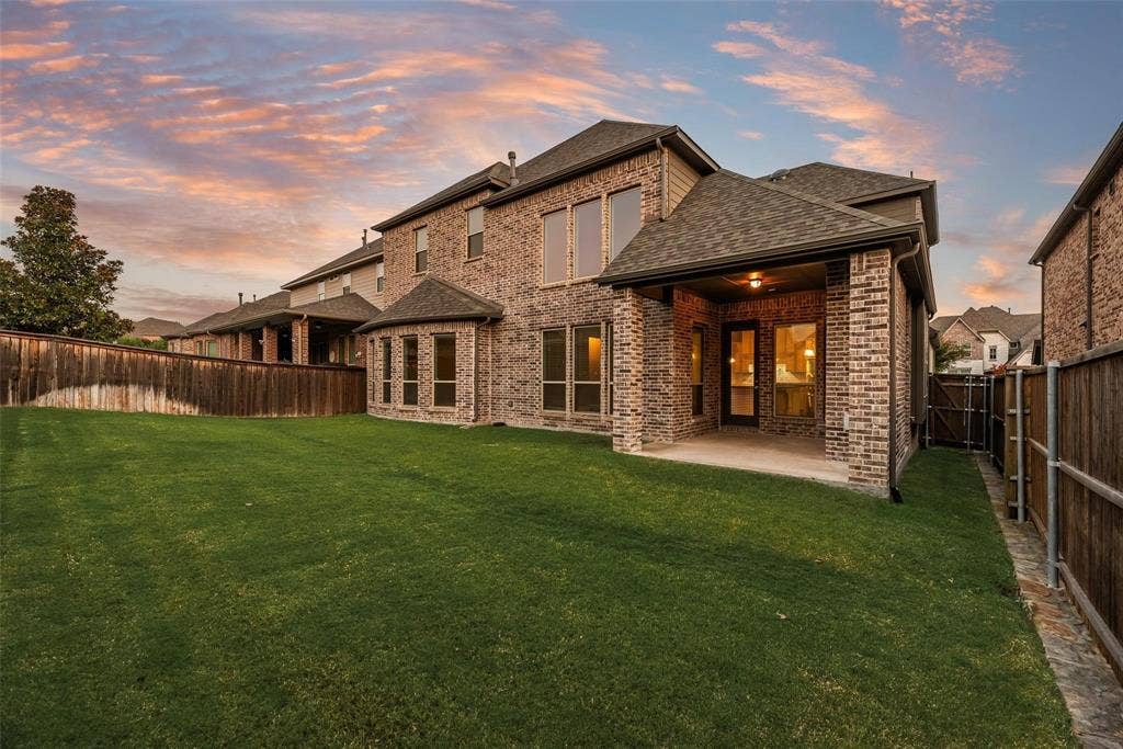 922 Amber Knoll Drive, Rockwall, TX 75087 922 Amber Knoll Drive, Rockwall, TX 75087