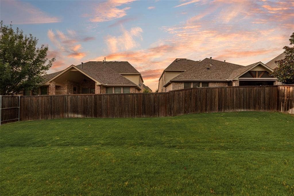 922 Amber Knoll Drive, Rockwall, TX 75087 922 Amber Knoll Drive, Rockwall, TX 75087