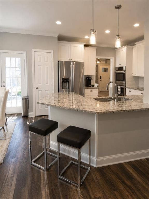 4315 Creekmeadow Drive, Dallas, TX 75287 Open to den and breakfast areas