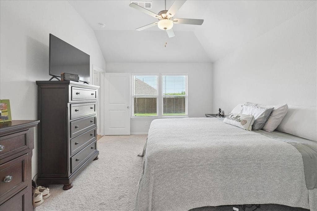 1004 Pineview Lane, Crowley, TX 76036 1004 Pineview Lane, Crowley, TX 76036