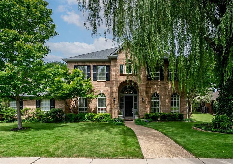 Property photo for 2704 Lakesedge Drive, McKinney, TX