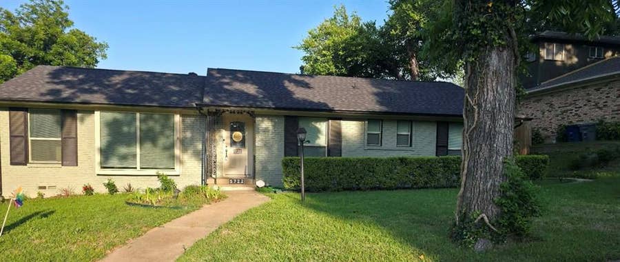 Property photo for 5722 Old Ox Road, Dallas, TX