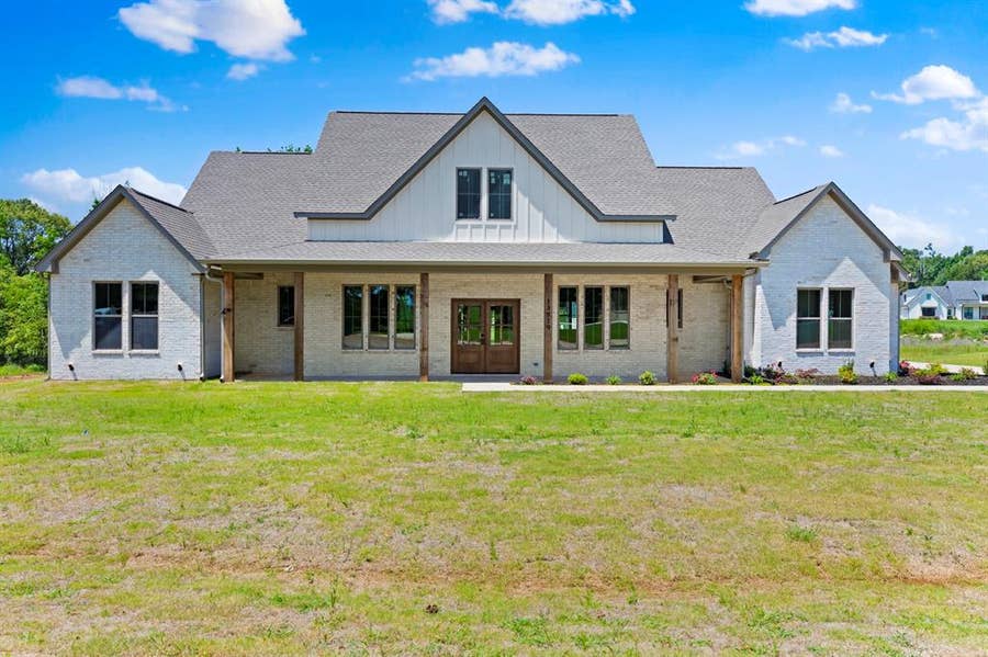 Property photo for 13819 Luka Lane, Tyler, TX