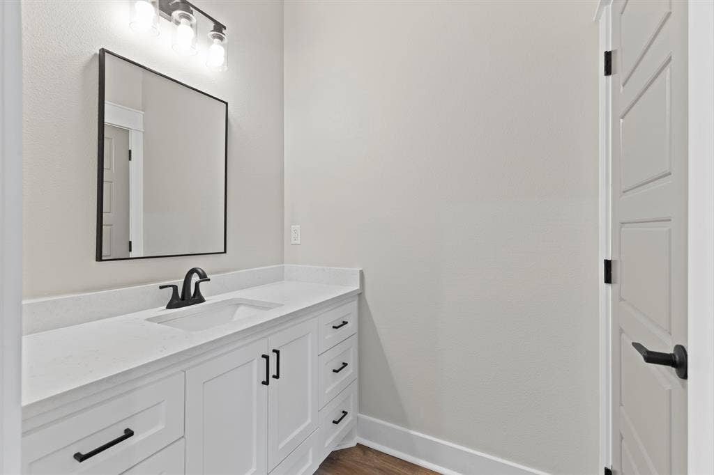 13827 Luka Lane, Tyler, TX 75704 13827 Luka Lane, Tyler, TX 75704