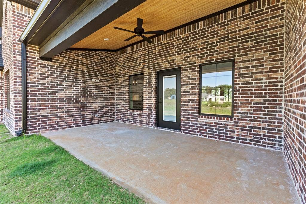 13827 Luka Lane, Tyler, TX 75704 13827 Luka Lane, Tyler, TX 75704