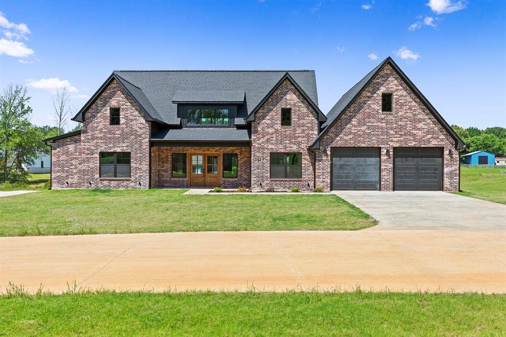 13827 Luka Lane, Tyler, TX 75704 13827 Luka Lane, Tyler, TX 75704