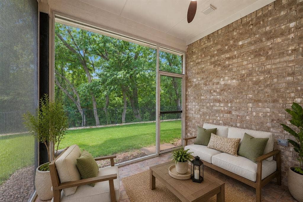1524 Sonnet Drive, Heath, TX 75126 virtually staged