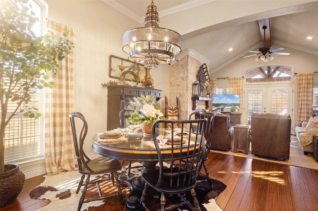 703 N Avalon Court, Granbury, TX 76048 703 N Avalon Court, Granbury, TX 76048