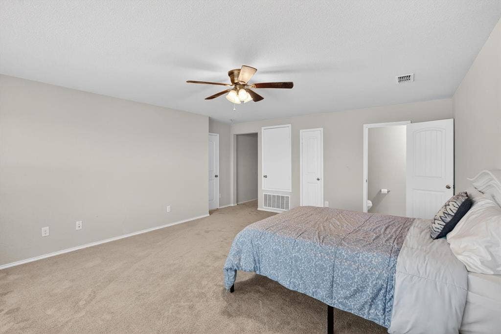 107 Cantle Street, Waxahachie, TX 75165
