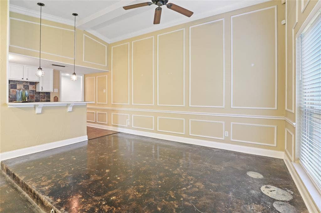 1113 Mossvine Drive, Plano, TX 75023 1113 Mossvine Drive, Plano, TX 75023
