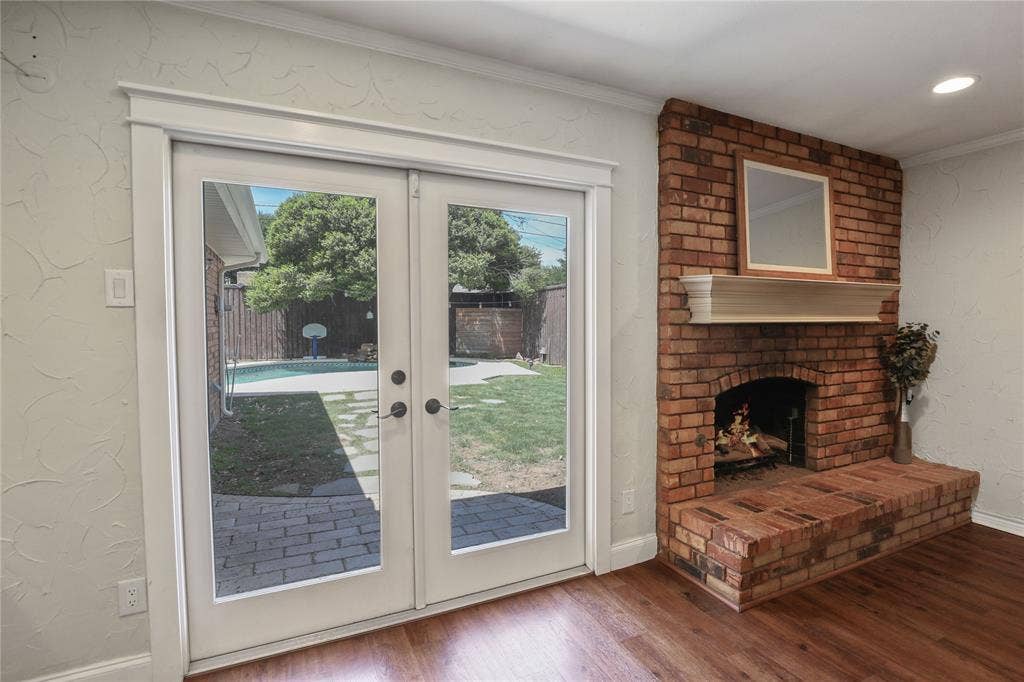 1113 Mossvine Drive, Plano, TX 75023 1113 Mossvine Drive, Plano, TX 75023