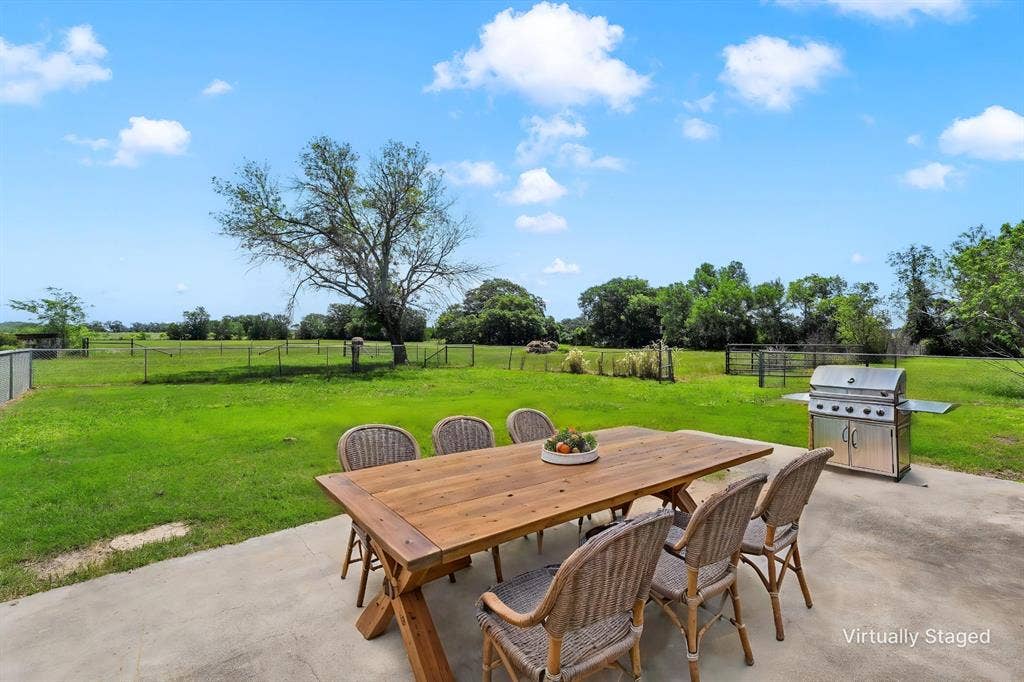 154 Longhorn Parkway, Axtell, TX 76624 154 Longhorn Parkway, Axtell, TX 76624