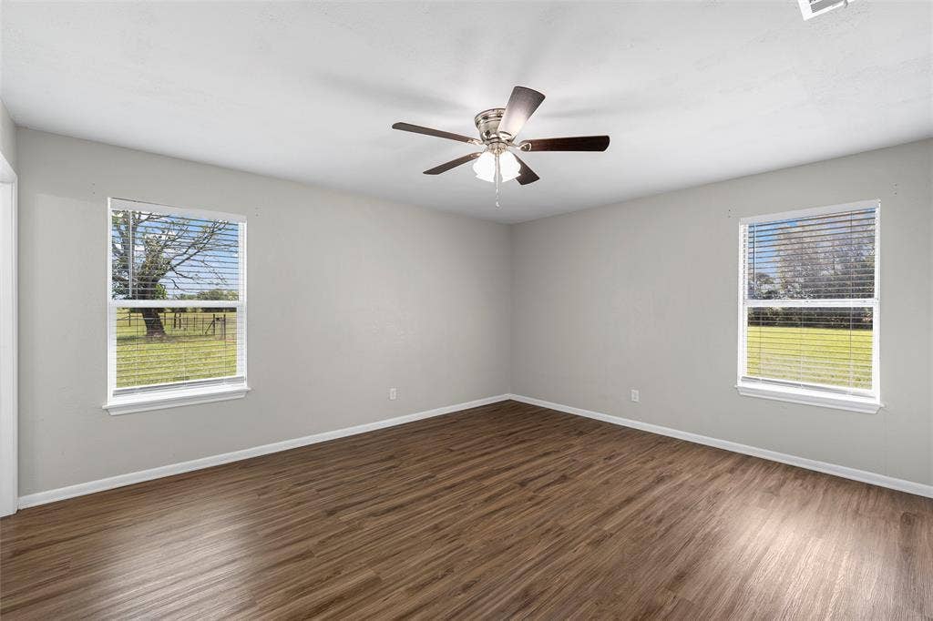 154 Longhorn Parkway, Axtell, TX 76624 154 Longhorn Parkway, Axtell, TX 76624
