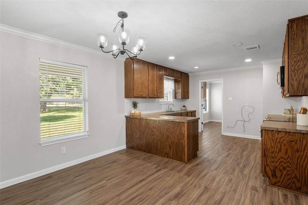 154 Longhorn Parkway, Axtell, TX 76624 154 Longhorn Parkway, Axtell, TX 76624
