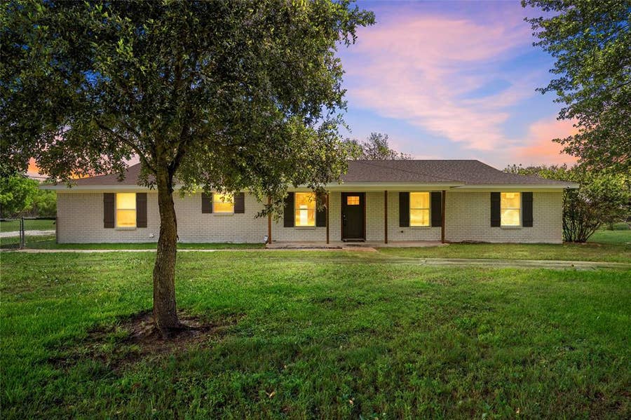 Property photo for 154 Longhorn Parkway, Axtell, TX