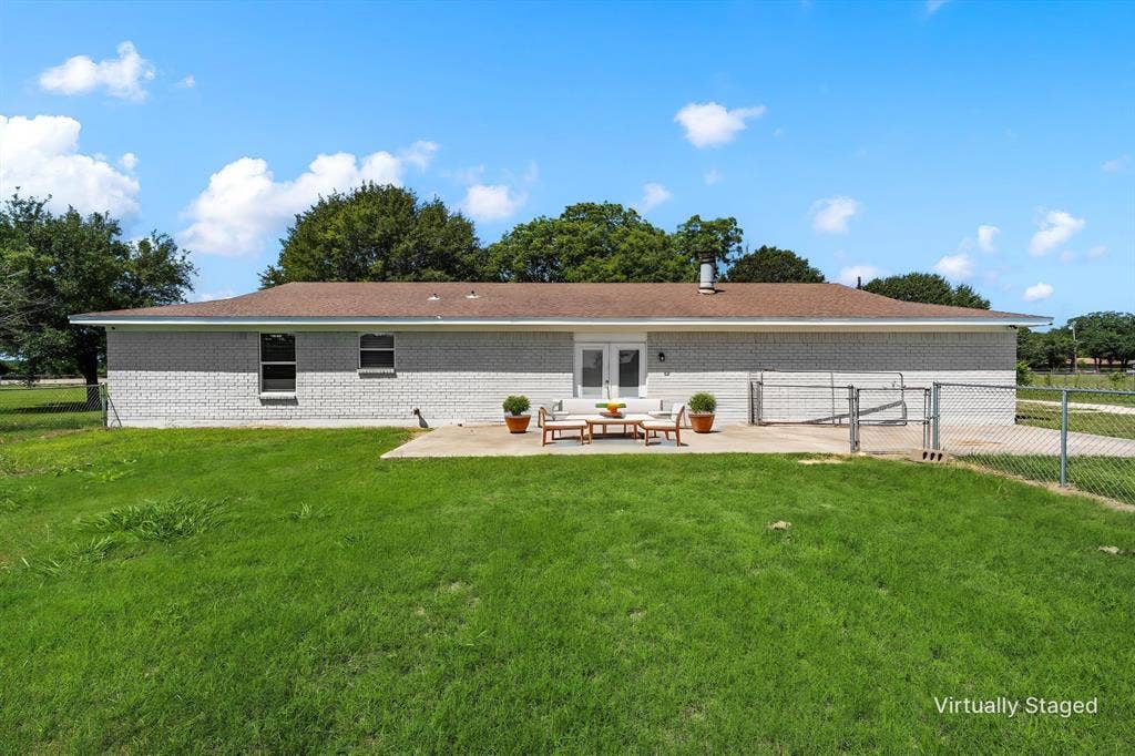 154 Longhorn Parkway, Axtell, TX 76624 154 Longhorn Parkway, Axtell, TX 76624