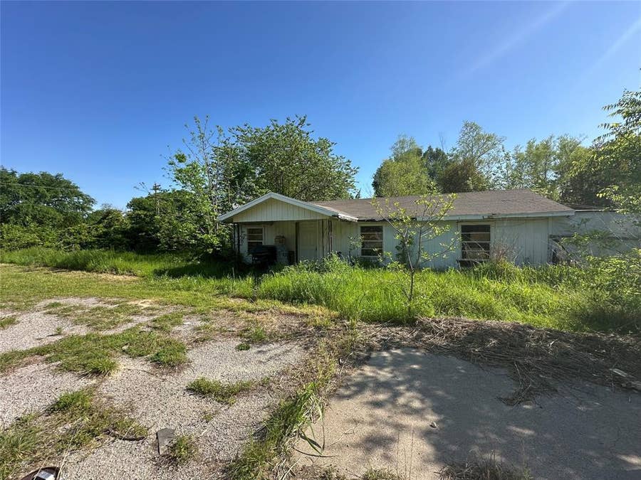 Property photo for 1726 County Road 279, Post Oak Bend, TX