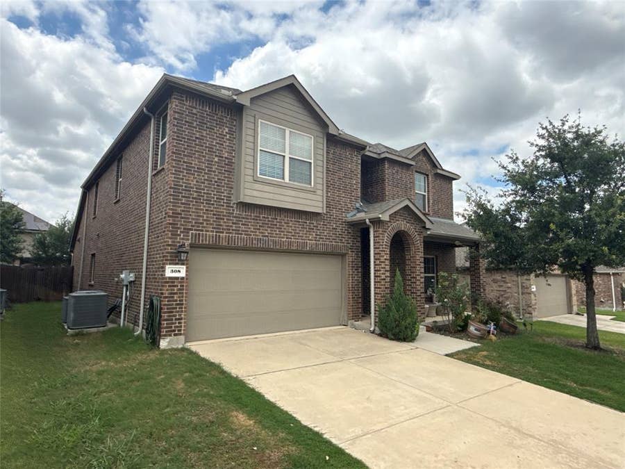Property photo for 308 Mount Olive Avenue, McKinney, TX