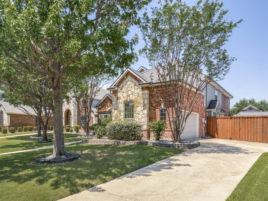 Property photo for 10405 Panks Court, Rowlett, TX