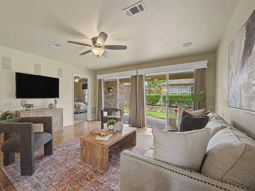 7975 Estancia Drive, Frisco, TX 75036 7975 Estancia Drive, Frisco, TX 75036