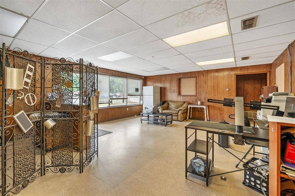 3456 Shiloh Road, Tyler, TX 75707 3456 Shiloh Road, Tyler, TX 75707