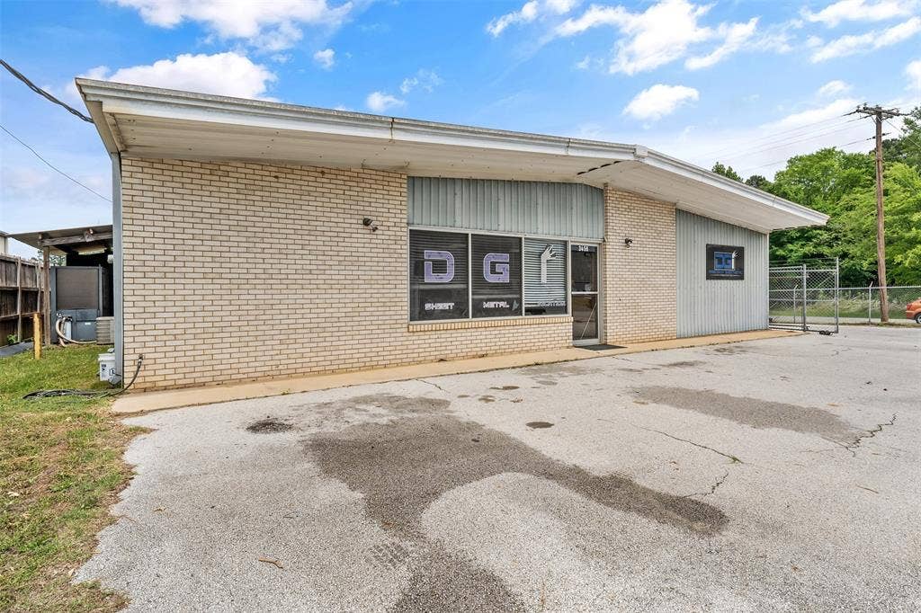 3456 Shiloh Road, Tyler, TX 75707 3456 Shiloh Road, Tyler, TX 75707