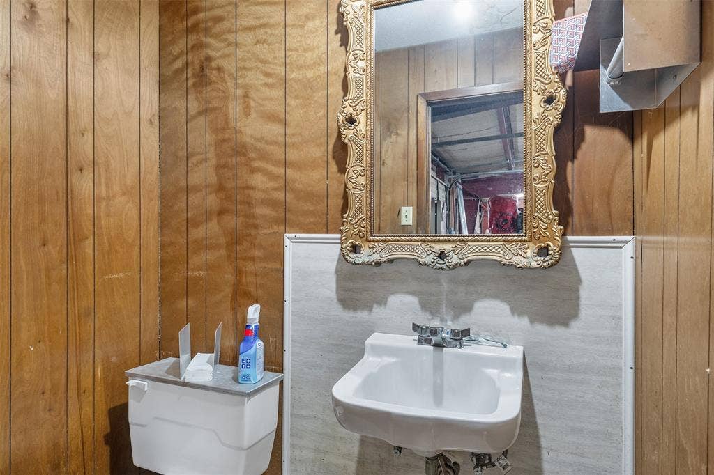 3456 Shiloh Road, Tyler, TX 75707 3456 Shiloh Road, Tyler, TX 75707