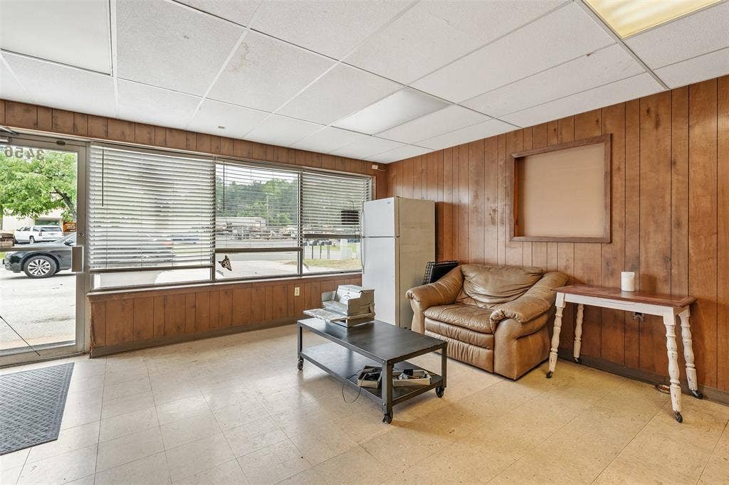 3456 Shiloh Road, Tyler, TX 75707 3456 Shiloh Road, Tyler, TX 75707