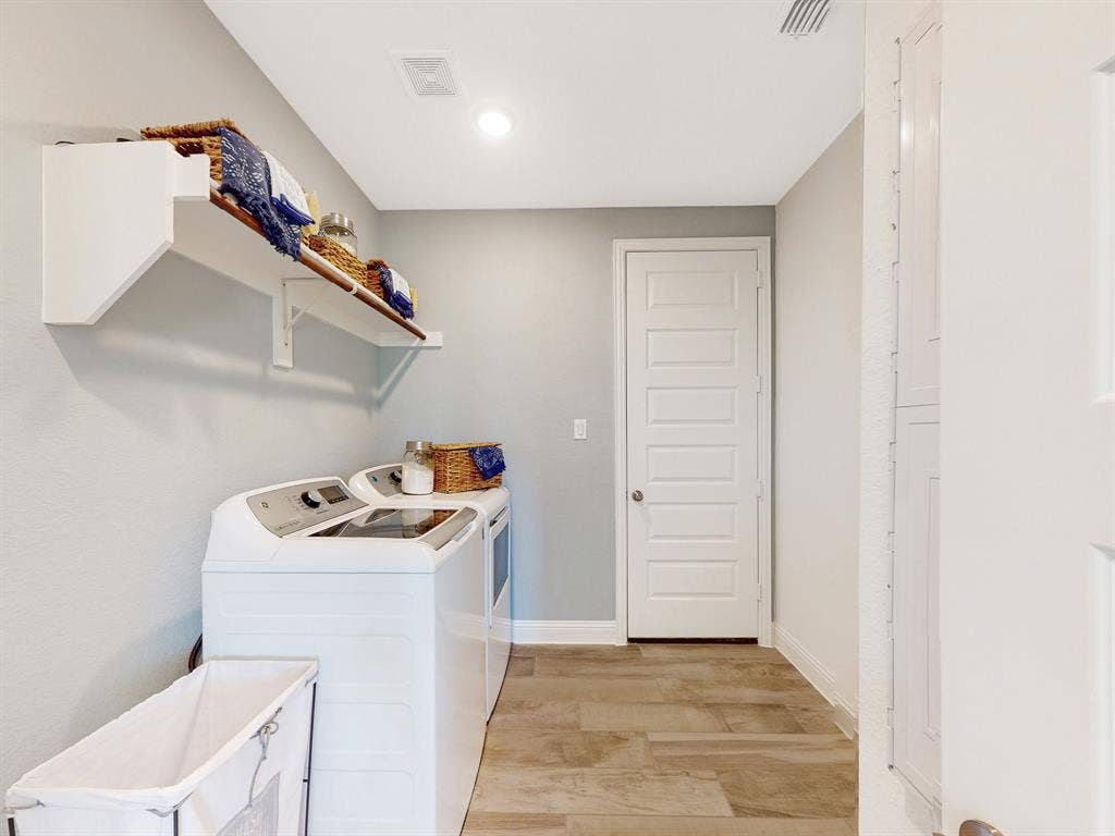 1401 Snapdragon Court, Celina, TX 75078 1401 Snapdragon Court, Celina, TX 75078
