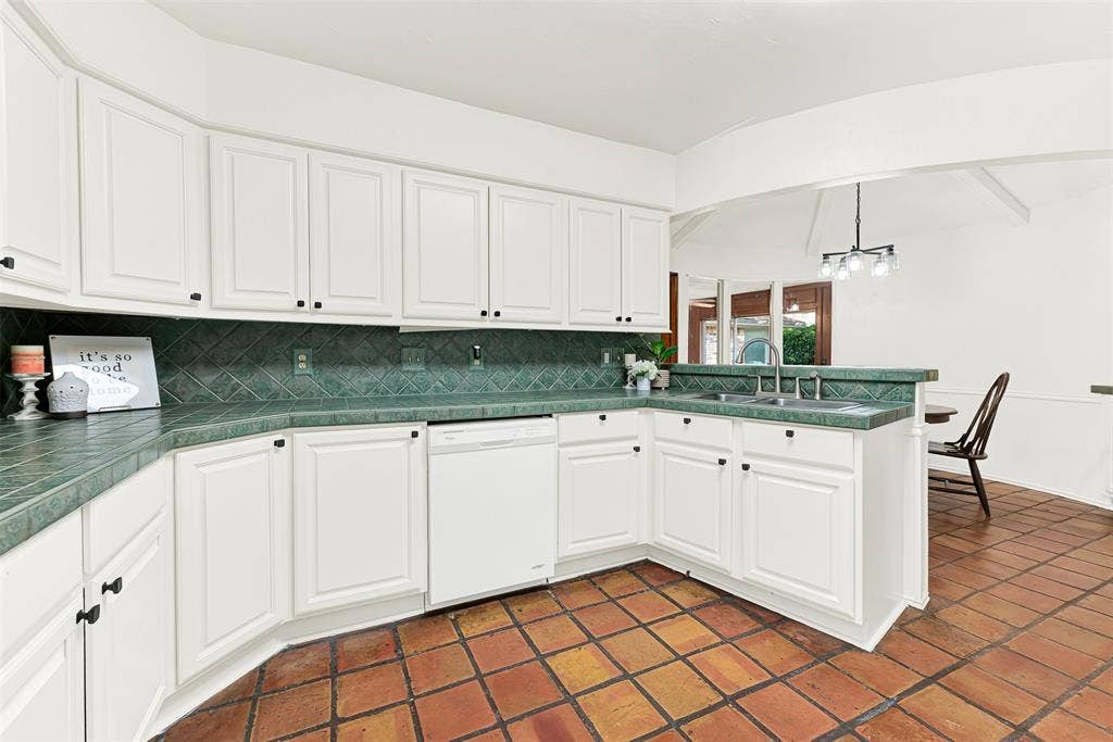 1908 Edgewater Drive, Plano, TX 75075 Space for everything you would need to cook with.