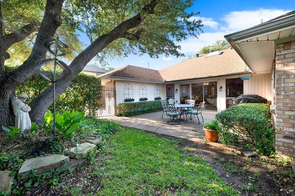 1908 Edgewater Drive, Plano, TX 75075 Enjoy all the shade the mature trees have to offer.