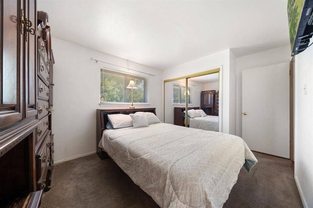 8105 Silverdale Drive, Dallas, TX 75232 8105 Silverdale Drive, Dallas, TX 75232
