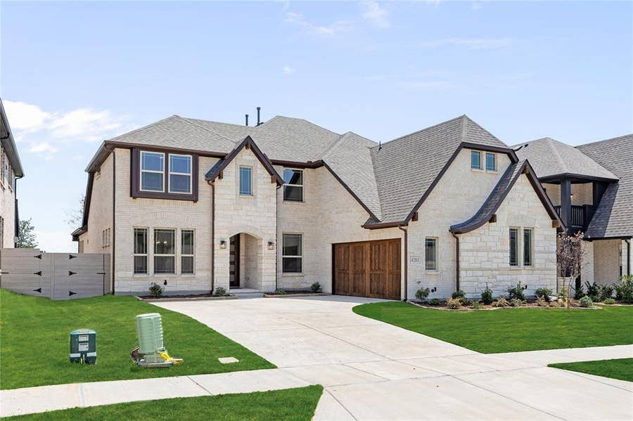 Property photo for 4201 Attwater Street, McKinney, TX