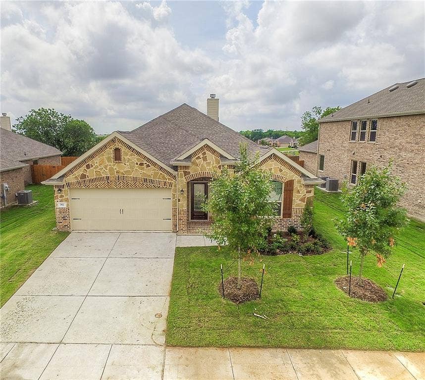 Property photo for 312 Chamberlain Drive, Fate, TX