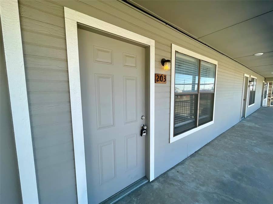 Property photo for 2526 W Prairie Street, #203, Denton, TX