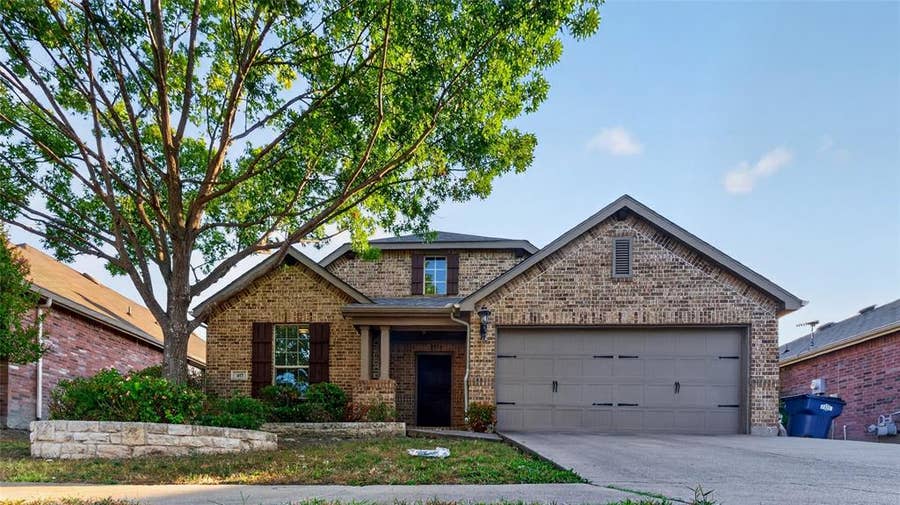 Property photo for 417 Hackberry Drive, Fate, TX