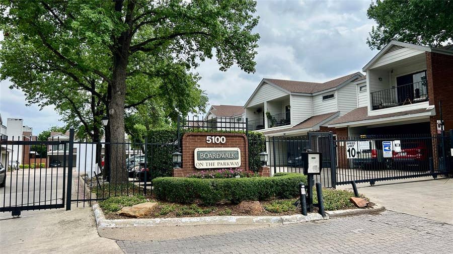 Property photo for 5100 Verde Valley Lane, #234, Dallas, TX
