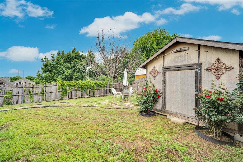 Side yard