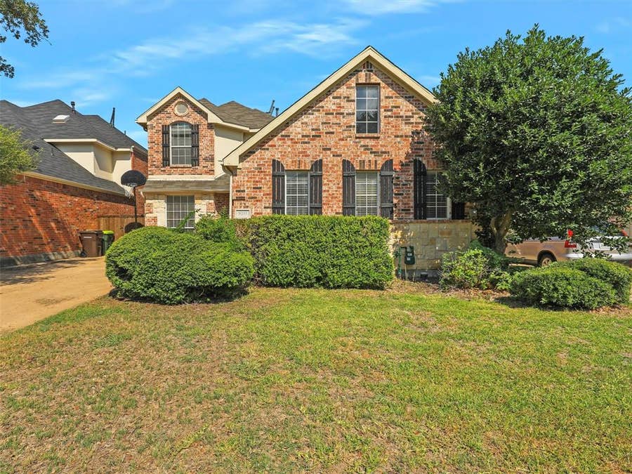 Property photo for 9233 Dark Forest Drive, Plano, TX