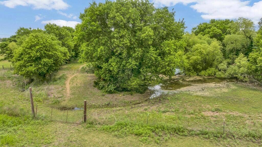 1176 Blue Cut Road N, McGregor, TX 76657 1176 Blue Cut Road N, McGregor, TX 76657
