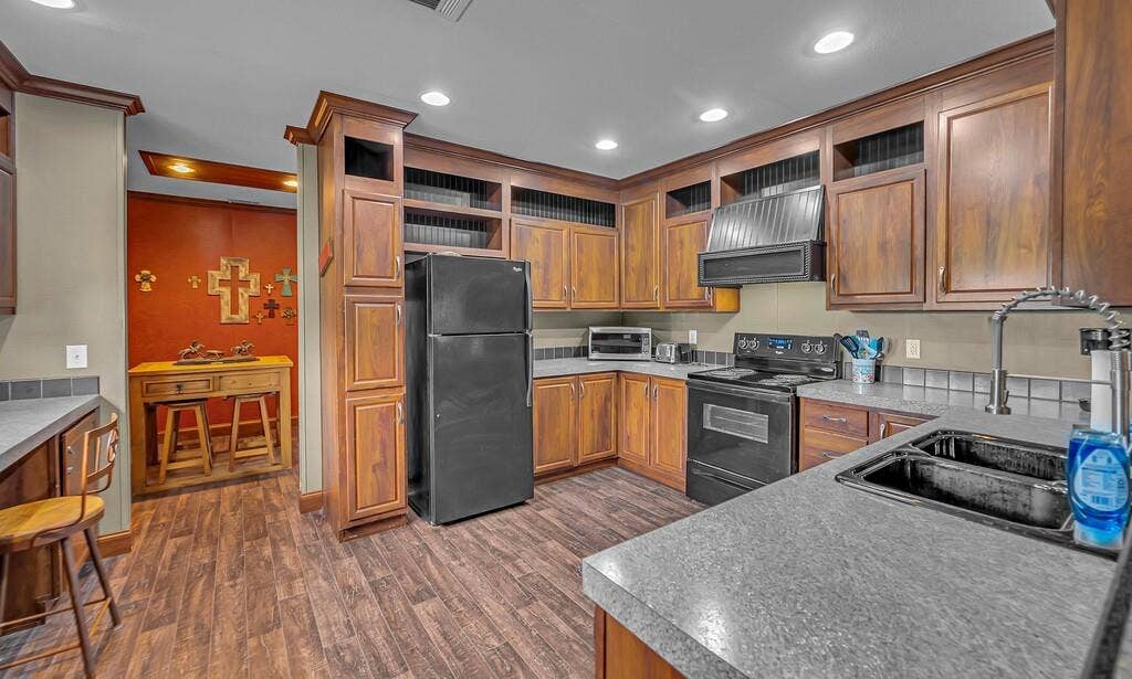 1176 Blue Cut Road N, McGregor, TX 76657 1176 Blue Cut Road N, McGregor, TX 76657