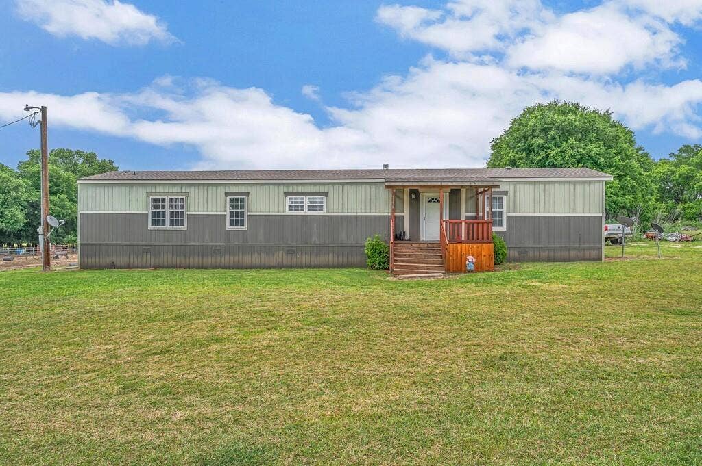1176 Blue Cut Road N, McGregor, TX 76657 1176 Blue Cut Road N, McGregor, TX 76657