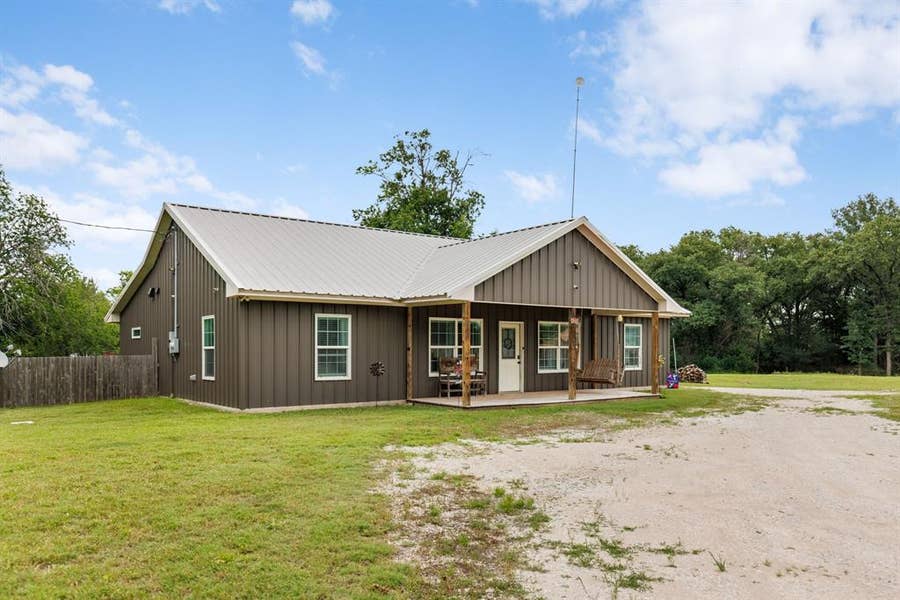 Property photo for 465 Frostdale Drive, Elm Mott, TX