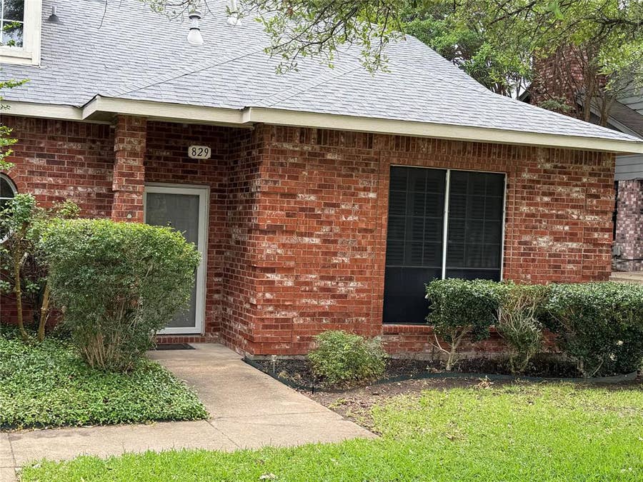 Property photo for 827 Ash Grove Lane, #829, DeSoto, TX