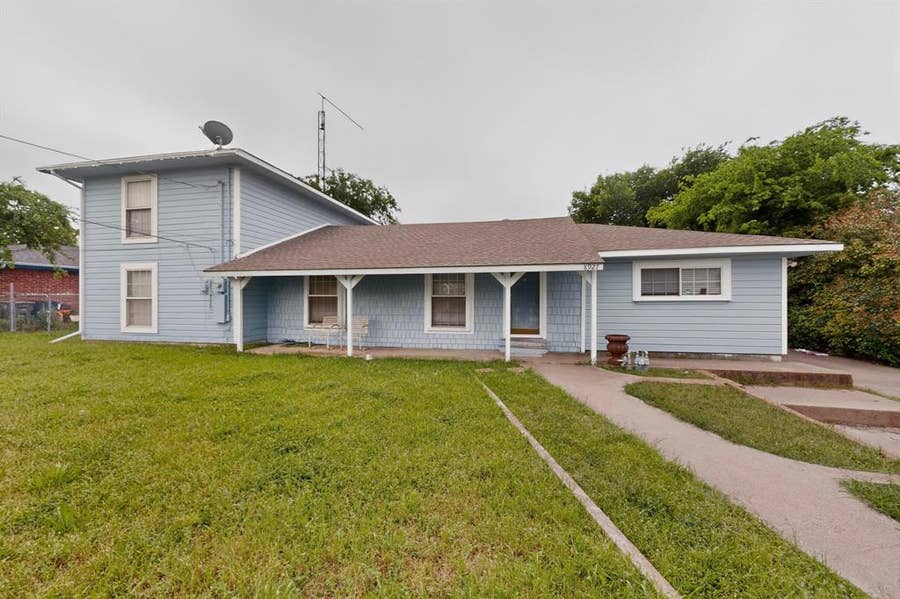 Property photo for 8927 Beckley View Avenue, Dallas, TX