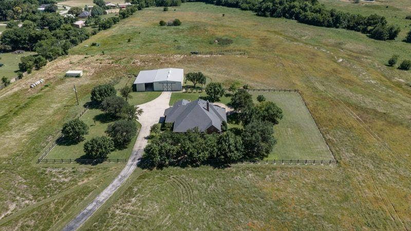 Property photo for 334 FM 2264, Decatur, TX