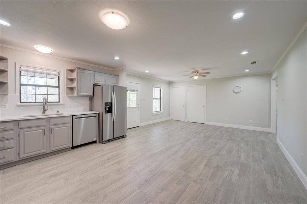 304 Oak Drive, Argyle, TX 76226