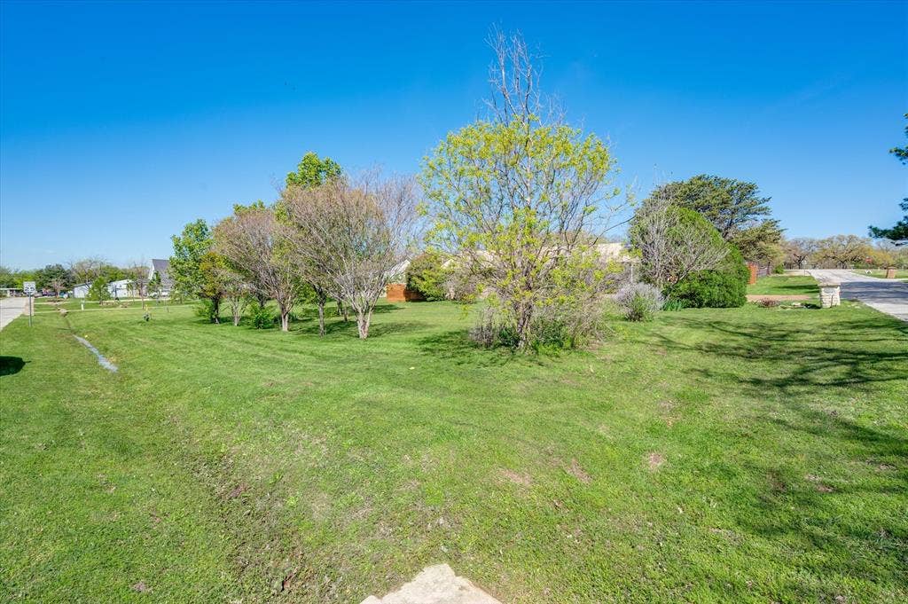 304 Oak Drive, Argyle, TX 76226