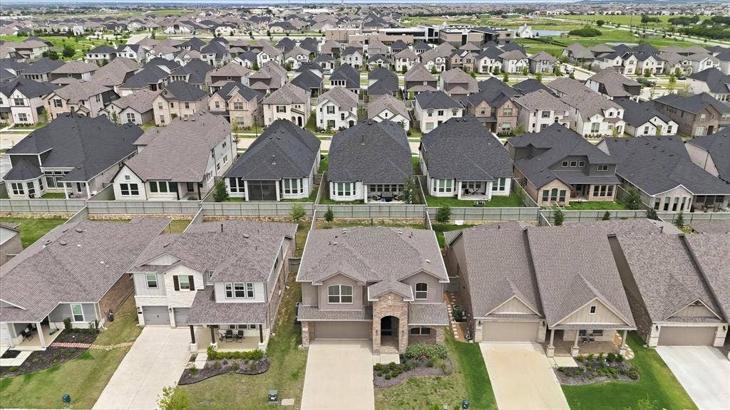 2000 Drover Street, Northlake, TX 76247 2000 Drover Street, Northlake, TX 76247