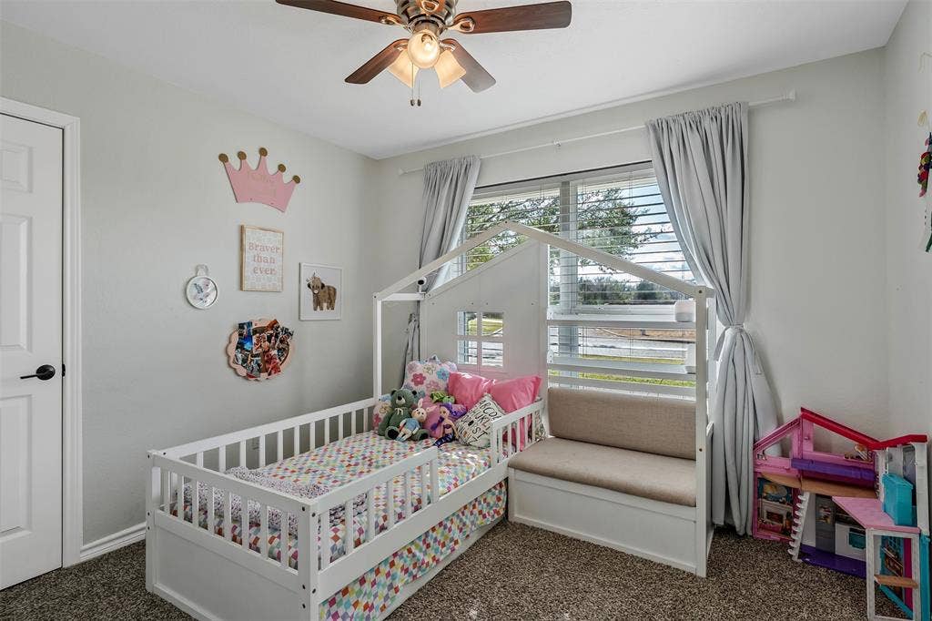 300 Rash Lane, Terrell, TX 75160 300 Rash Lane, Terrell, TX 75160